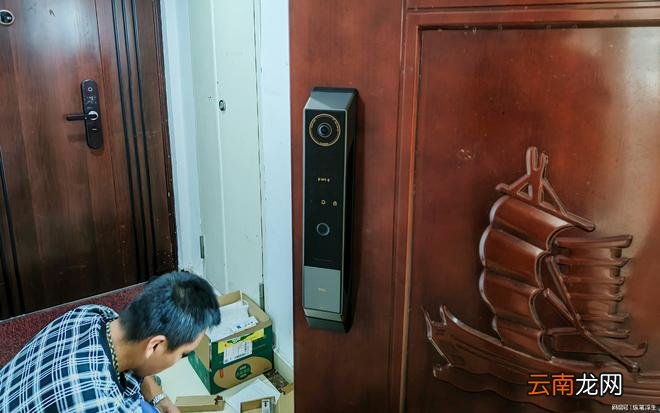 可视大屏猫眼全自动智能锁，看得见的安全守护—TCL Q9智能门锁
