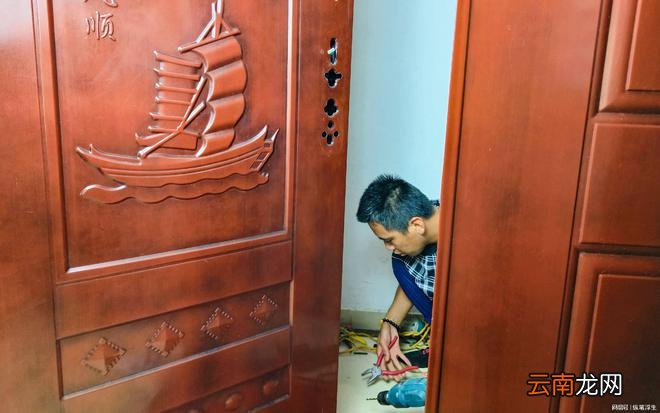 可视大屏猫眼全自动智能锁，看得见的安全守护—TCL Q9智能门锁