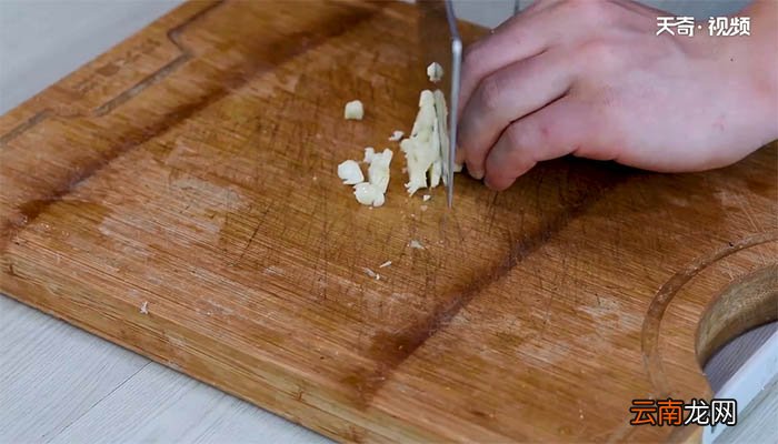 小白菜炖豆腐的做法 小白菜炖豆腐怎么做