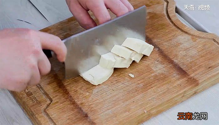 小白菜炖豆腐的做法 小白菜炖豆腐怎么做