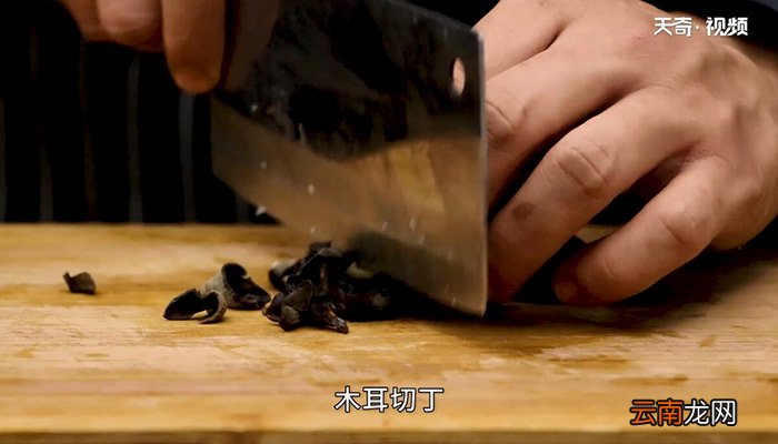 八宝辣酱的做法 八宝辣酱怎么做
