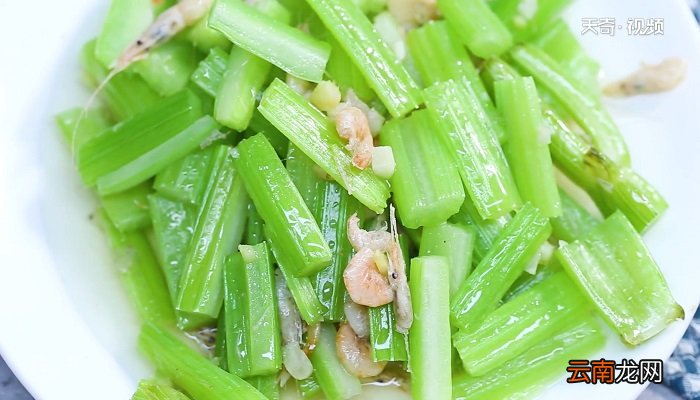 西芹怎么做好吃 西芹咋做好吃
