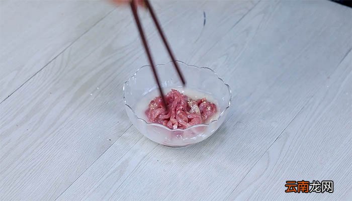 尖椒肉丝怎么做 尖椒肉丝的做法