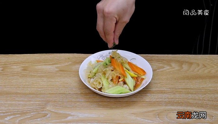 凉拌银耳黄瓜的做法 凉拌银耳黄瓜怎么做好吃