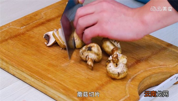 蘑菇烧鸡蛋怎么做 蘑菇烧鸡蛋的做法