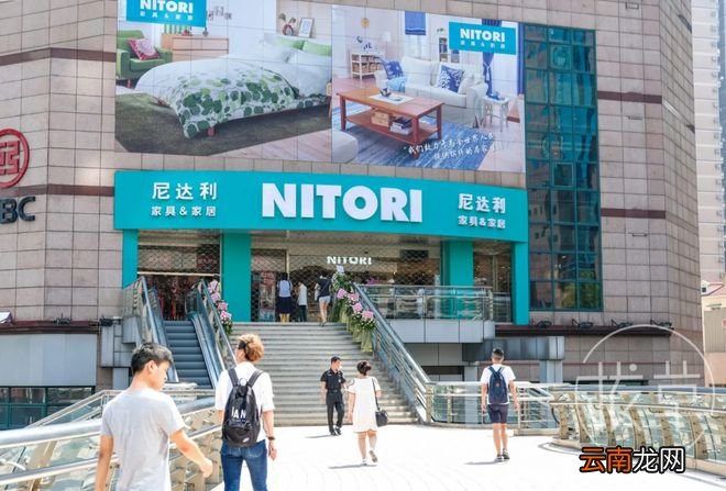 在日本能把MUJI“干碎”的杂货店，在中国为啥火不起来？网友：设计平庸，存在感太低！