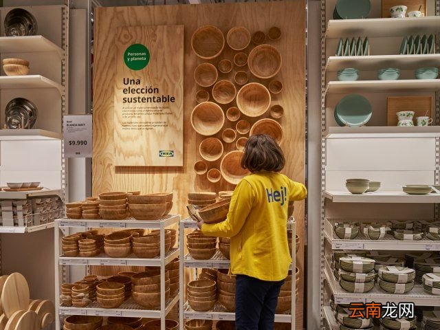 在日本能把MUJI“干碎”的杂货店，在中国为啥火不起来？网友：设计平庸，存在感太低！