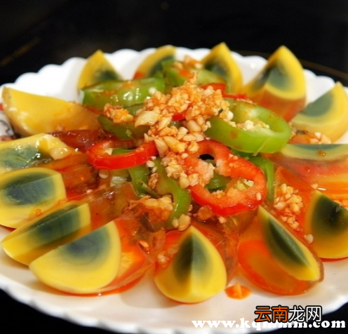 拌皮蛋放醋吃了怎么办，皮蛋到底能不能和醋一起吃