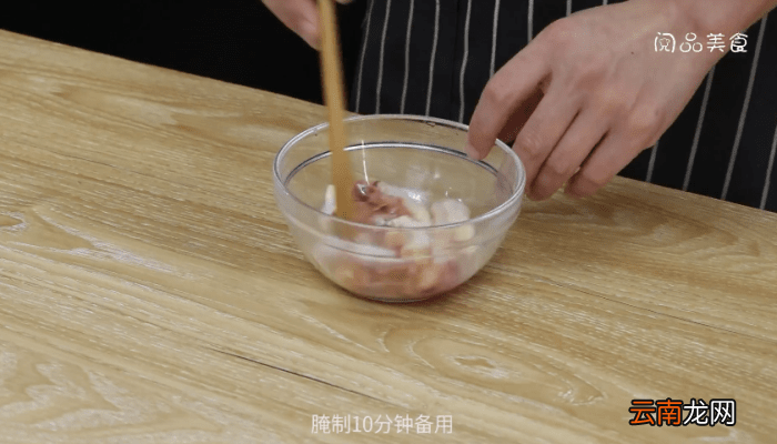 海参焖笋鸡的做法 海参焖笋鸡怎么做好吃