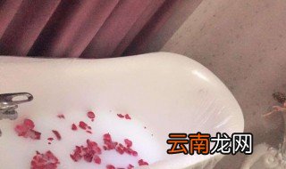 自己做泡泡浴的方法 教你用精油自制芳香泡泡浴