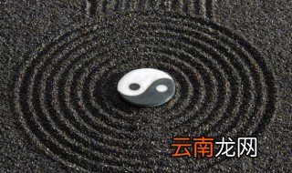 男士左手戴什么辟邪好呢 男士左手戴什么辟邪好