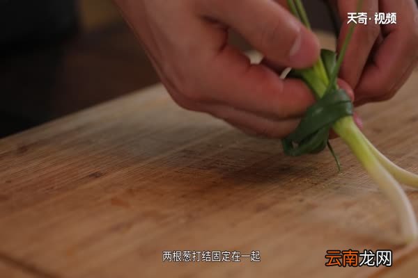 盐焗鸡的做法 盐焗鸡怎么做