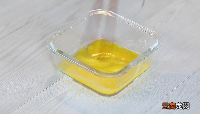 蒜香鸡蛋炒米饭制作 蒜香鸡蛋炒米饭的做法