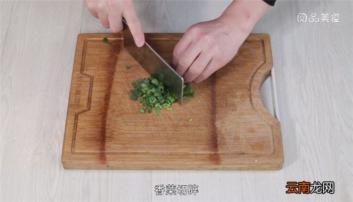酸辣木耳鸡蛋汤的做法 酸辣木耳鸡蛋汤怎么做