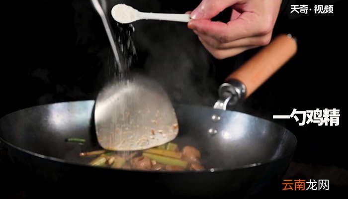 生炒肥肠的做法 生炒肥肠怎么做