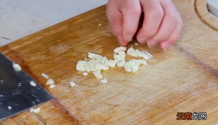 牛肉炒紫甘蓝的做法牛肉炒紫甘蓝怎么做