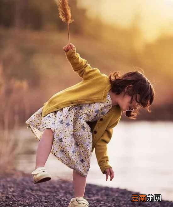 妈妈在孩子面前换衣服的危害