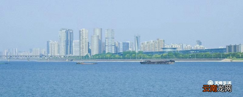长江注入东海还是黄海 长江注入东海吗