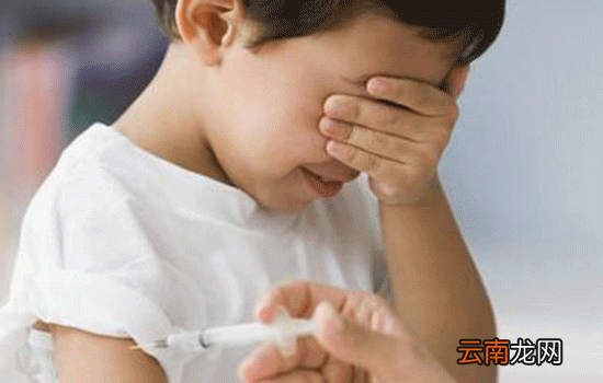 宝宝打百白破疫苗的地方红肿发硬怎么回事