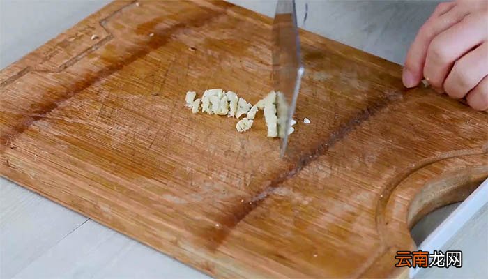 千张炒肉的做法湘菜 千张炒肉怎么做