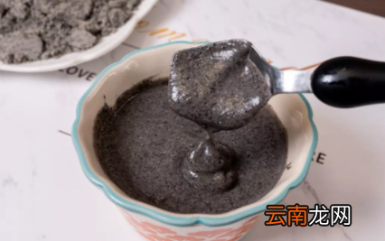 黑芝麻糊用什么水冲-黑芝麻糊用牛奶冲好吗