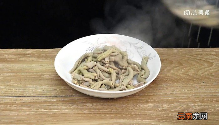 爆炒鸭肠 爆炒鸭肠
