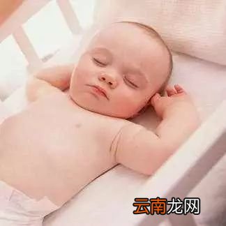 新生儿鼻塞怎么治疗 新生儿鼻塞缓解方法