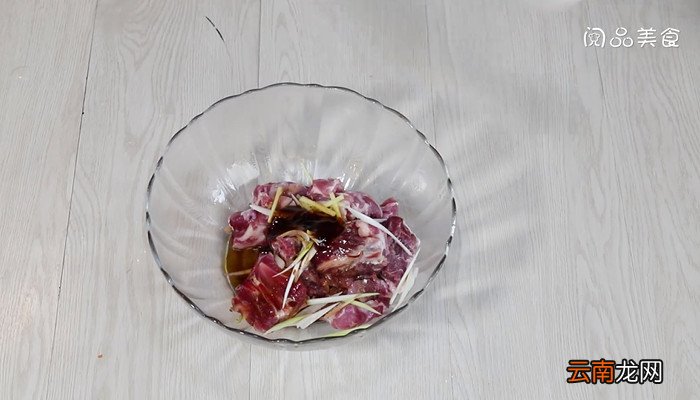 榨菜蒸排骨的做法 榨菜蒸排骨怎么做