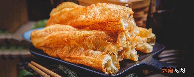 如何做早餐油条 油条的做法