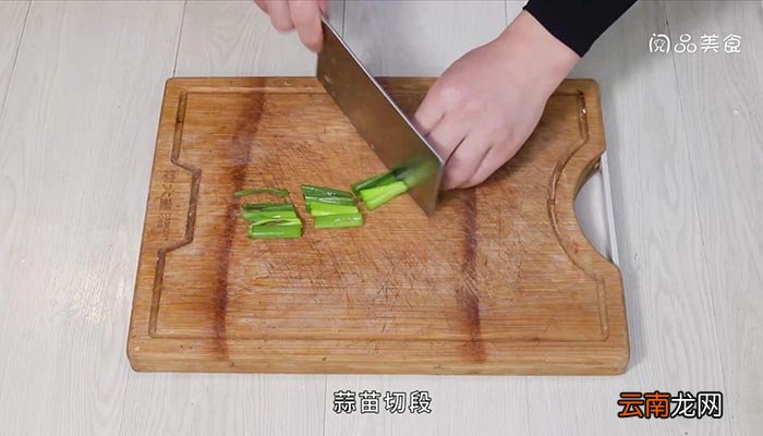 黄焖带皮牛肉 黄焖带皮牛肉怎么做