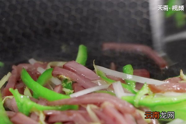 醋烹黄豆芽的做法 醋烹黄豆芽怎么炒