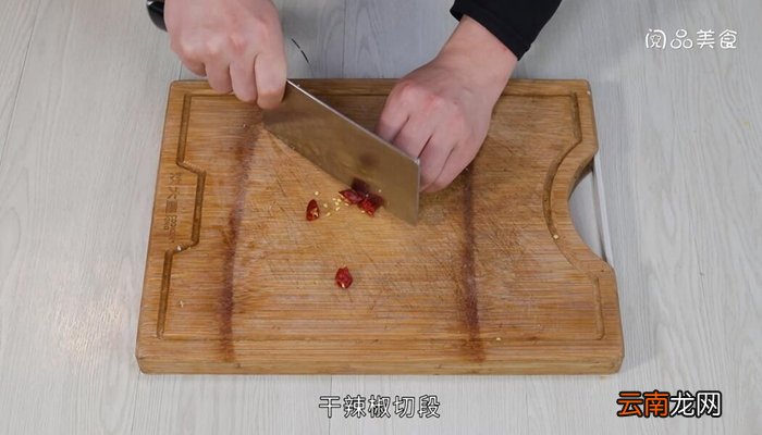 干锅辣白菜的做法 干锅辣白菜怎么做