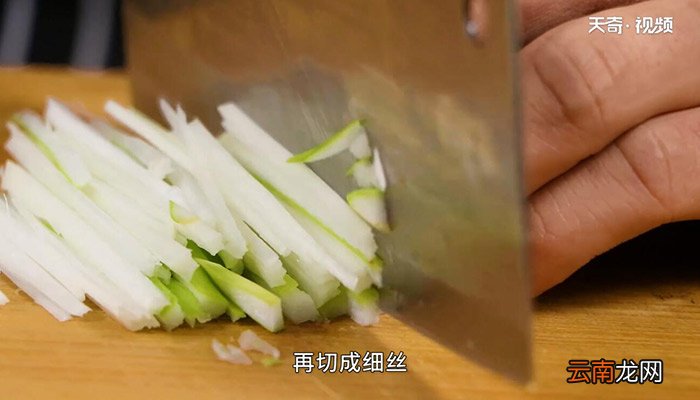 木耳韭黄炒虾丝的做法 怎么做木耳韭黄炒虾丝