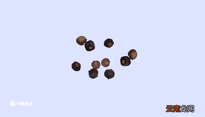 炒菜一般用白胡椒还是黑胡椒 炒菜用白胡椒还是黑胡椒