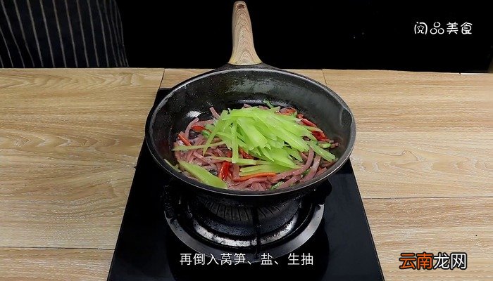 莴笋炒培根的做法 莴笋炒培根怎么做好吃