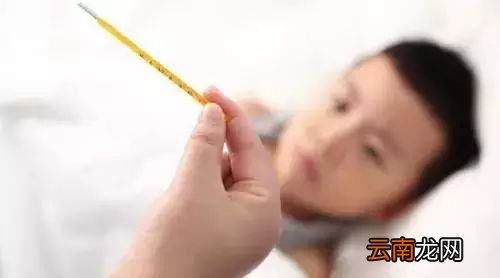 引起宝宝发烧的原因 宝宝为什么总是发烧
