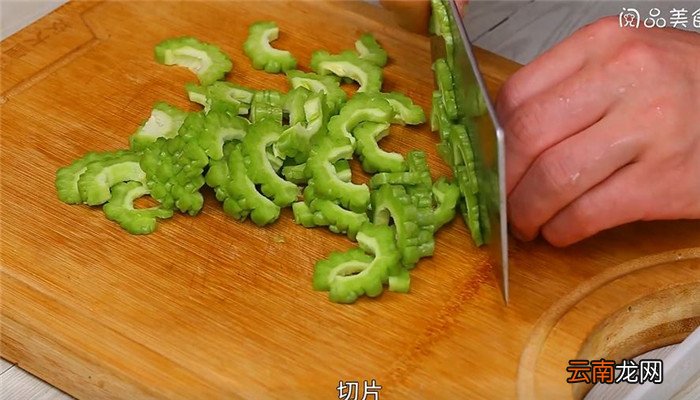虾米炒凉瓜怎么做 虾米炒凉瓜的做法