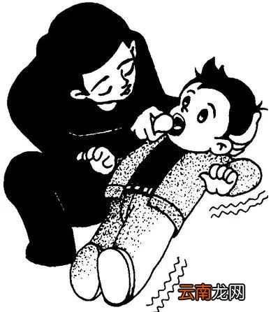 孩子发热惊厥怎么办 小儿发热惊厥的解决方法
