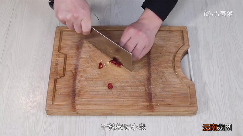 炒嫩南瓜片怎么做 炒嫩南瓜片的做法