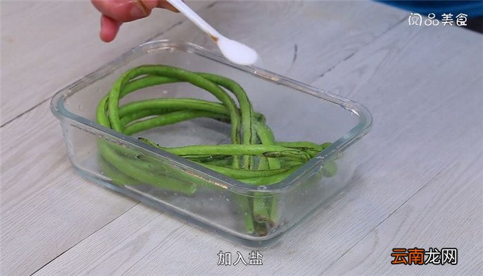 酸辣豆角怎么泡 酸辣豆角的做法