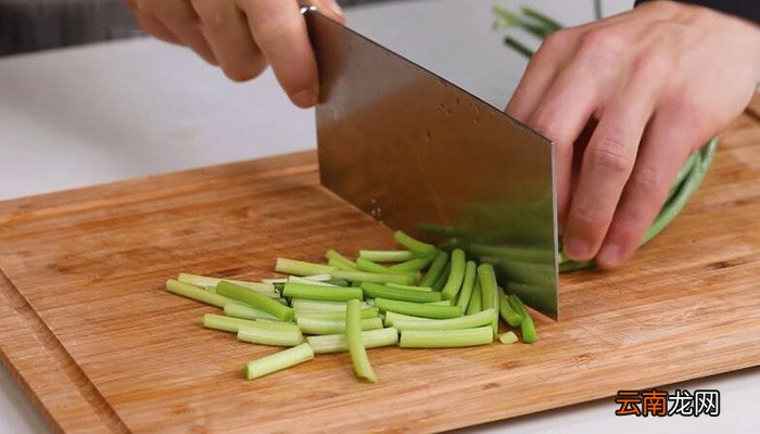 蒜薹炒肉的做法 蒜薹炒肉怎么做