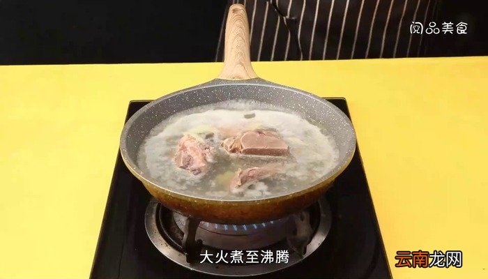 牛骨粉丝汤的做法 牛骨粉丝汤怎么做好吃