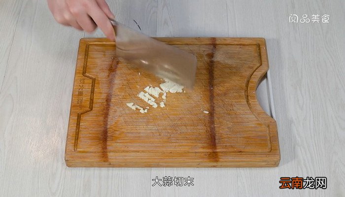 虎皮辣椒怎么做好吃 虎皮辣椒的做法