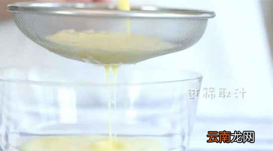 宝宝营养辅食做法 玉米鲜虾小麦铃制作方法