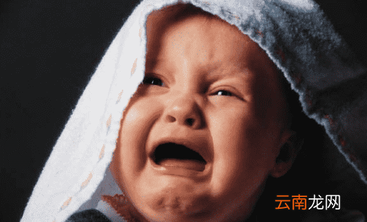 宝宝夜间哭闹怎么回事 宝宝夜间哭闹原因分析