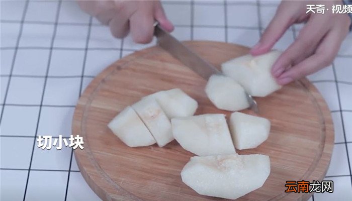 马蹄红果甜汤怎么做 马蹄红果甜汤的做法