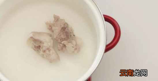 鲜肉馄饨的做法 补铁又美味辅食做法介绍
