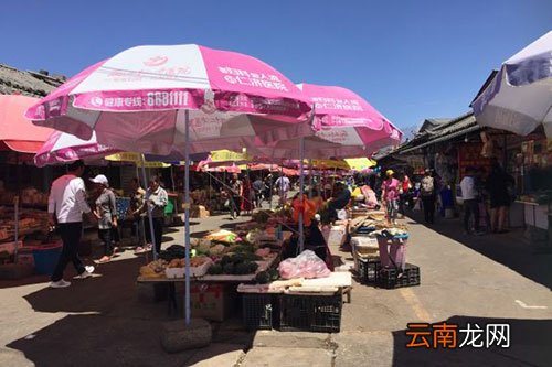 丽江美食街在哪里 丽江最有名的美食街