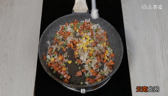 孜然什锦炒饭怎么做 孜然什锦炒饭的做法