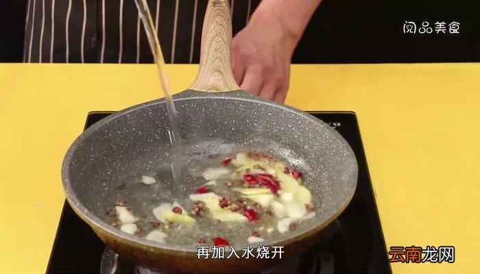 卤水鸭脖的做法 卤水鸭脖怎么做才好吃